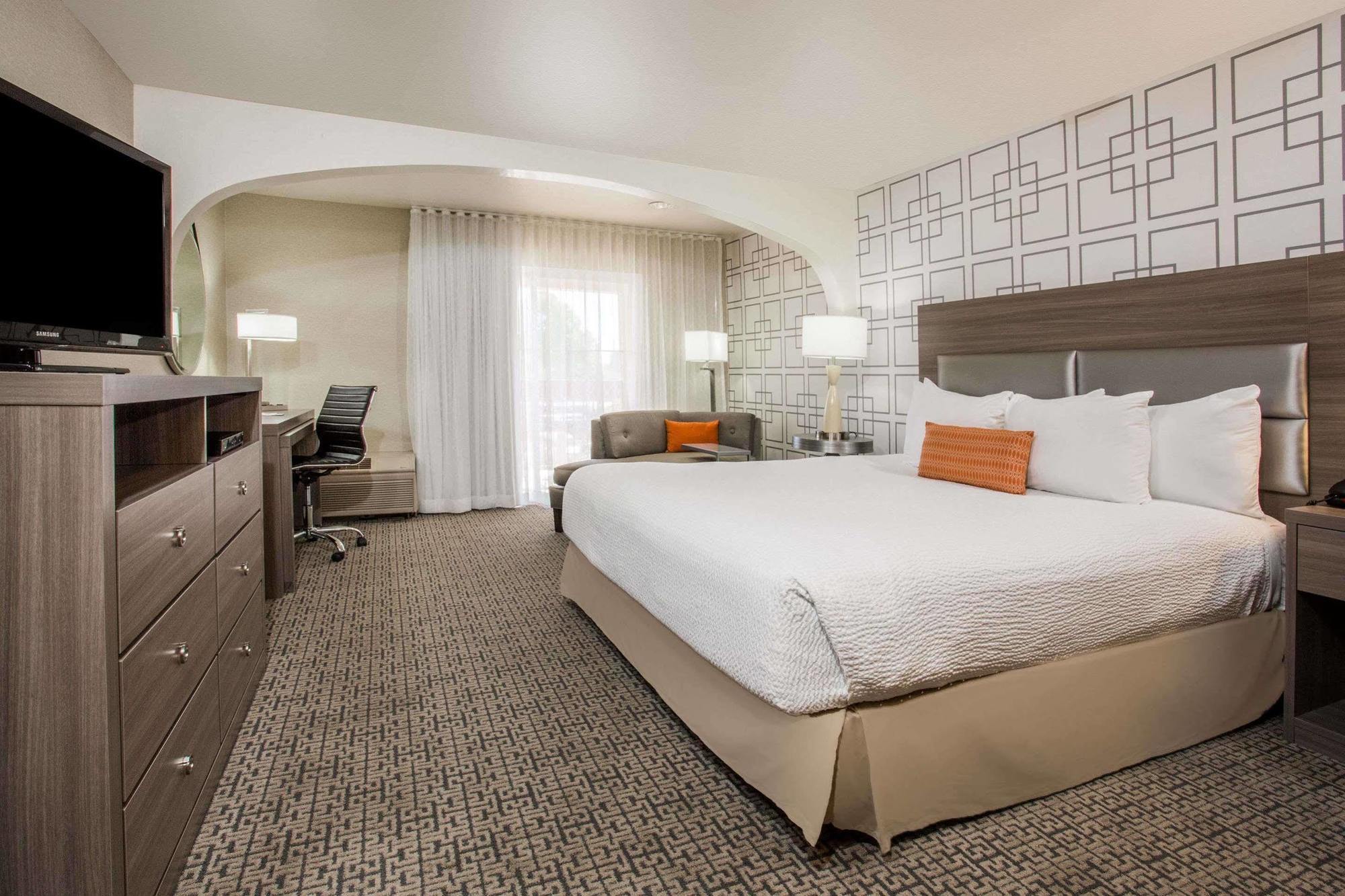 Hawthorn Suites By Wyndham ליברמור מראה חיצוני תמונה